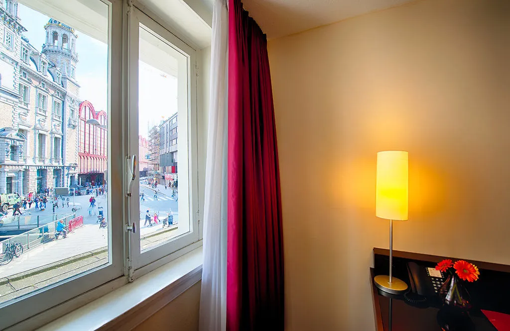 Leonardo Hotel Antwerpen  Antwerp